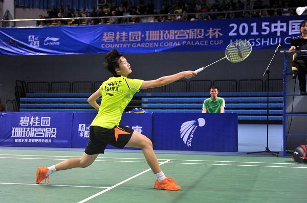 能展现出令 能展现出令