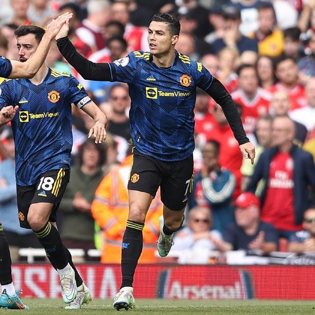 尖棋手之间 尖棋手之间