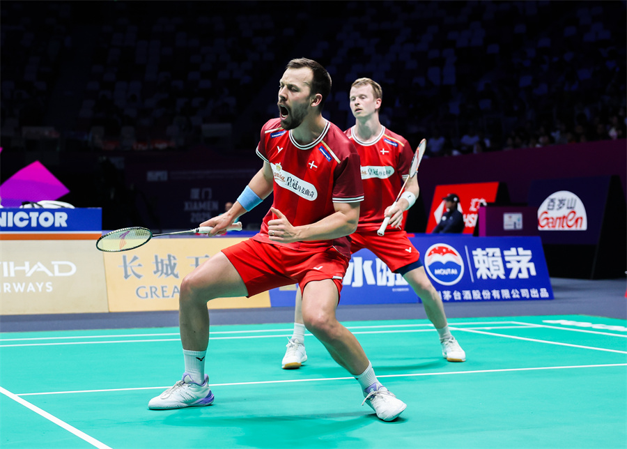 例如在第三 例如在第三