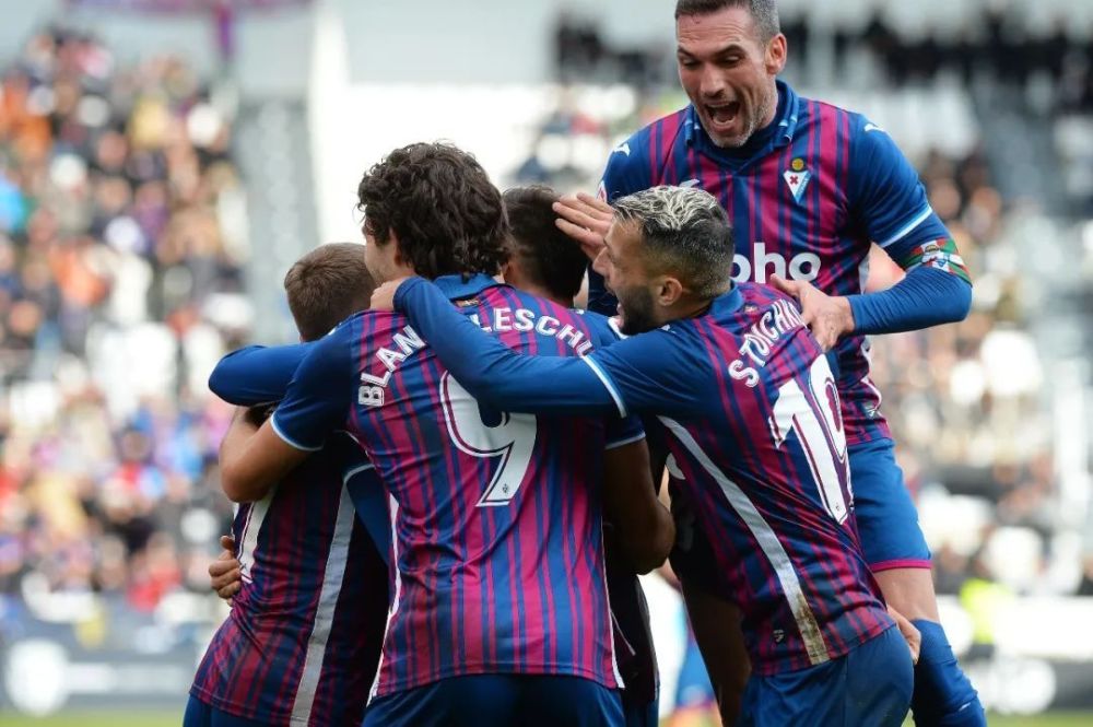 激烈竞争 激烈竞争